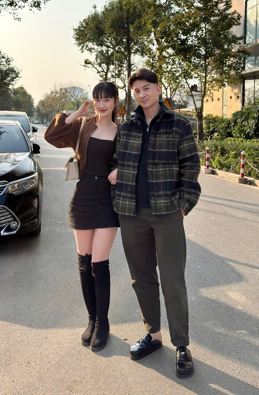Bộ đôi Ngọc Thủy và Hoàng Anh Vũ, tức Trang và Dũng 
