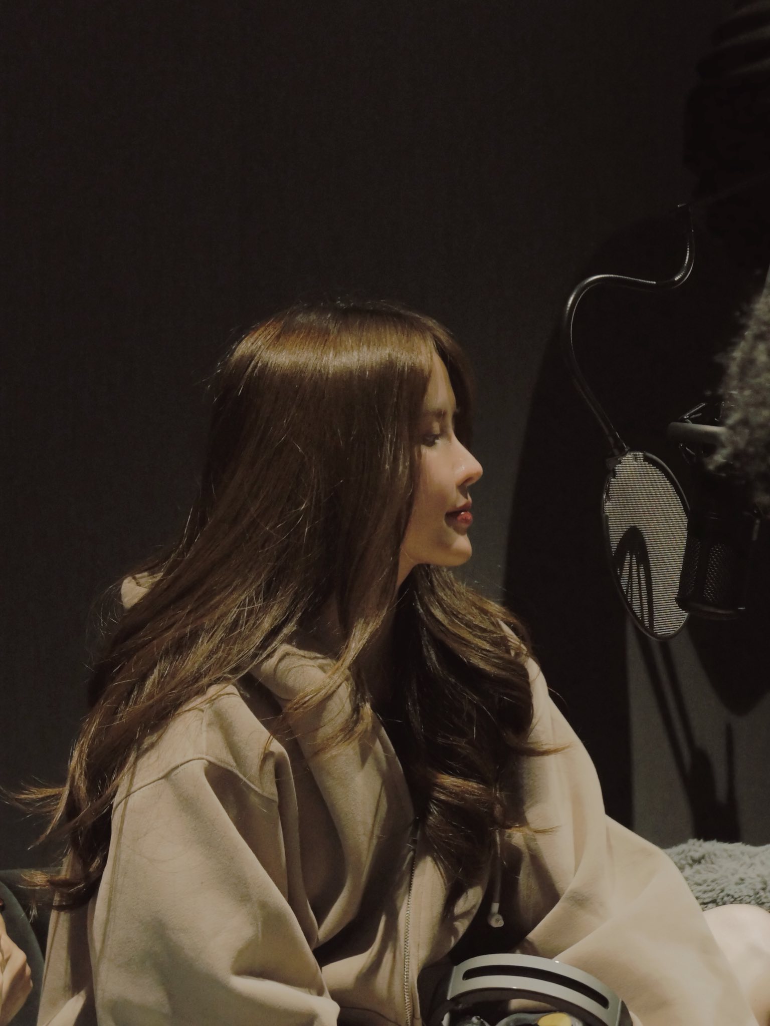 Thiều Bảo Trâm đã nhá hàng về màn comeback từ trước khi Sơn Tùng có động thái lạ 