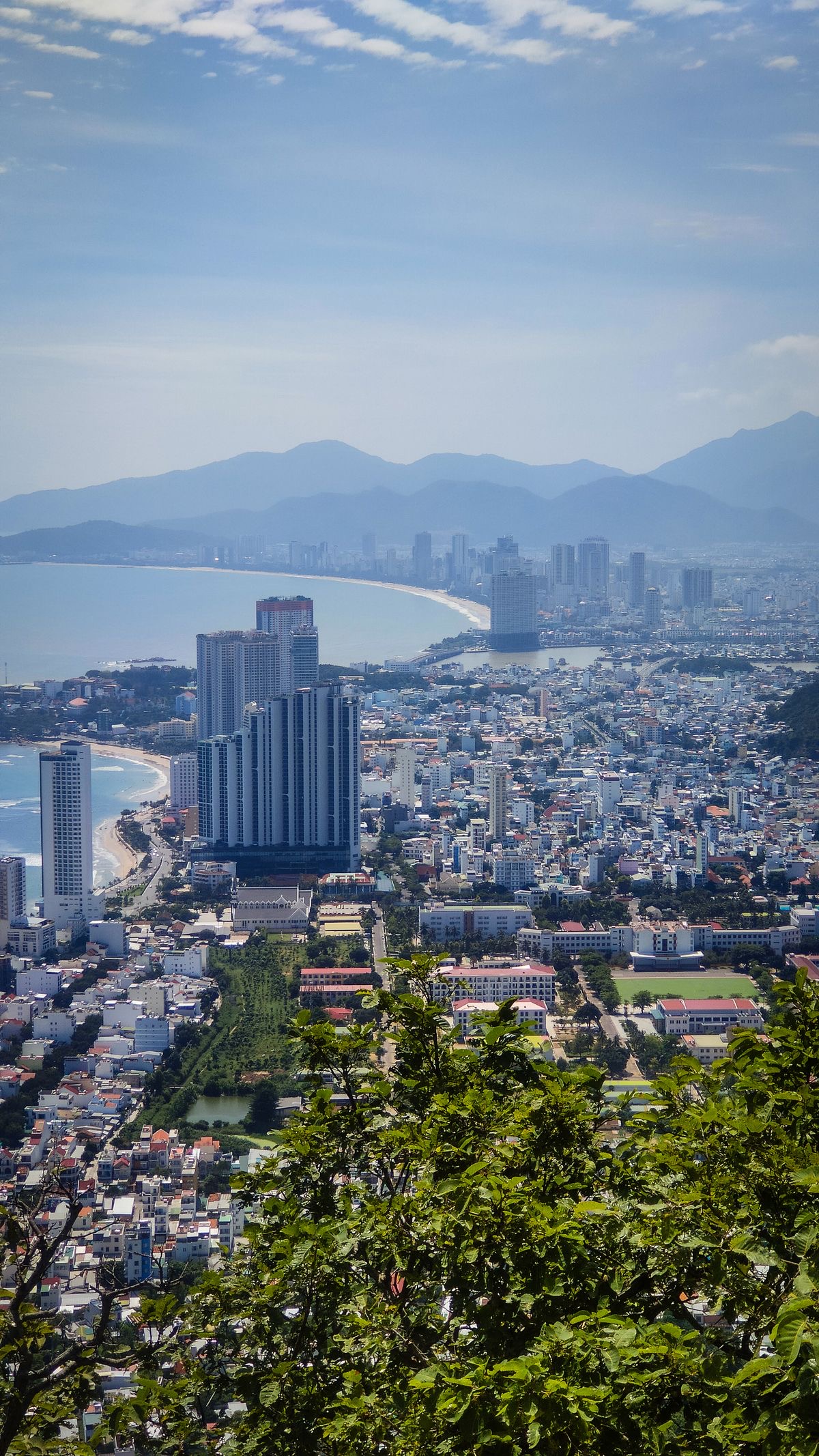 Bức ảnh chứng minh Nha Trang là một trong những vịnh đẹp nhất thế giới