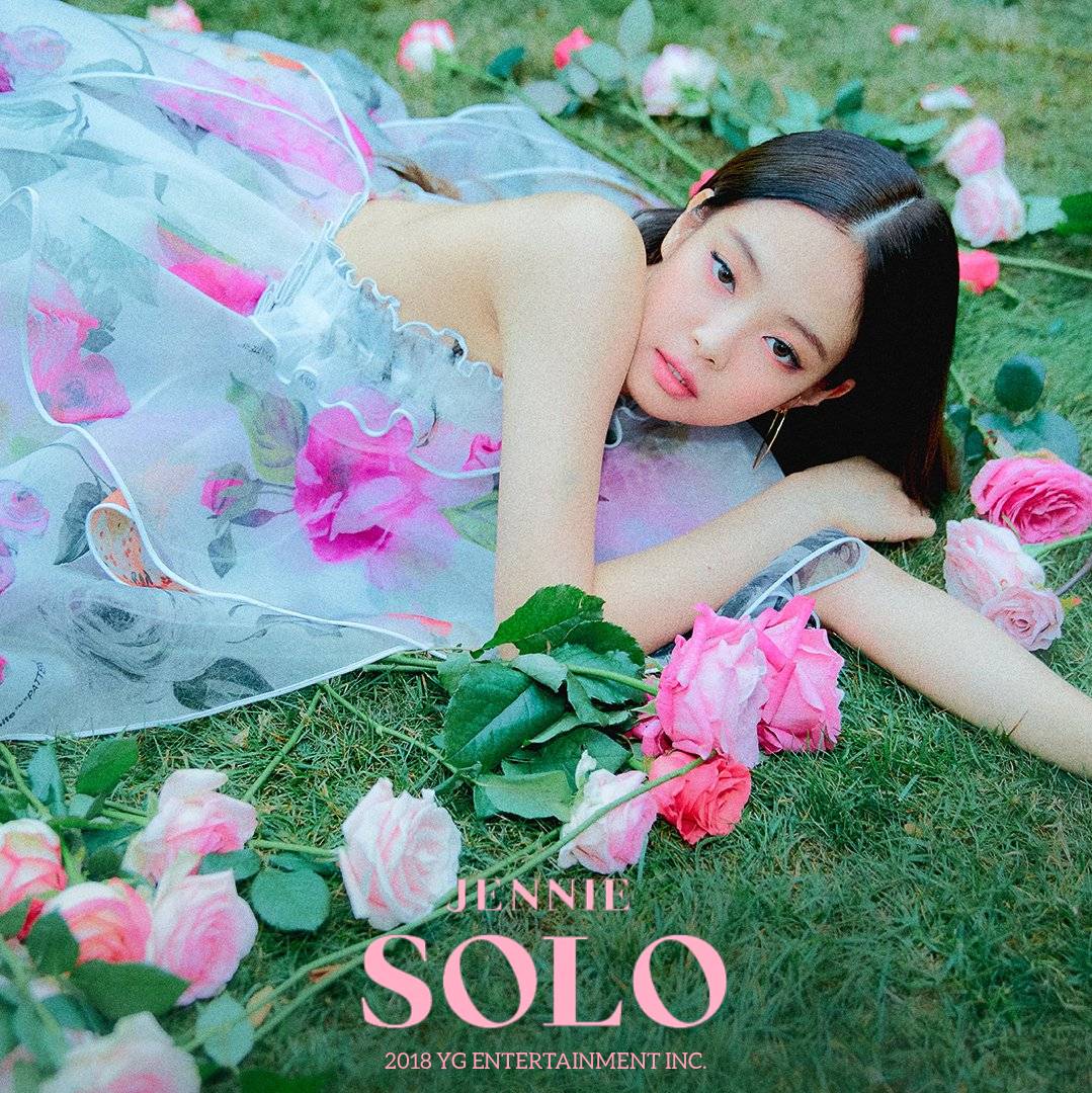  SOLO mở ra chương đầu tiên cho sự nghiệp cá nhân của Jennie