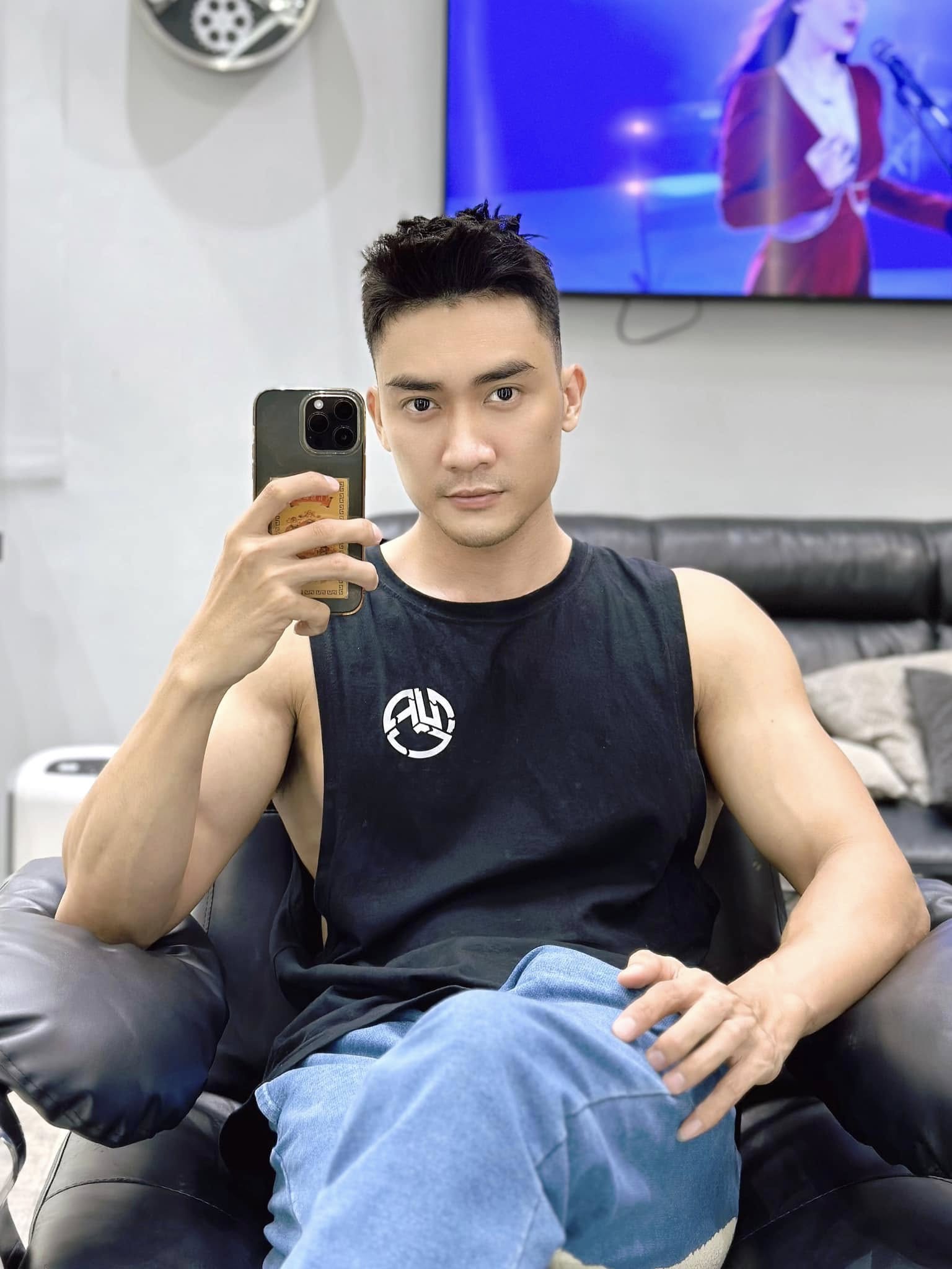 Lương Gia Huy khá kín tiếng trong chuyện đời tư