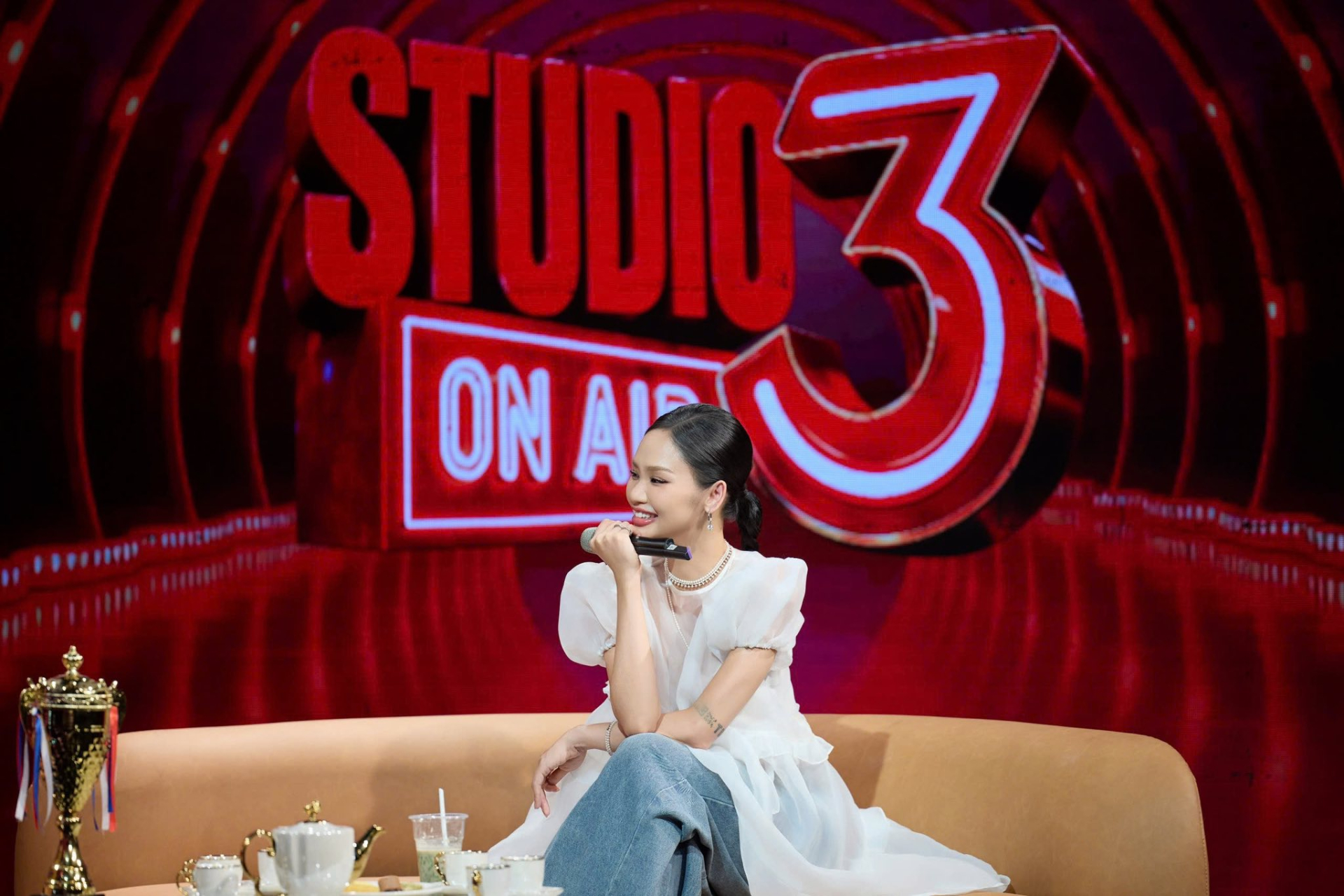 Trước khi bị điều tra, Miu Lê từng là khách mời của show trò chuyện phát sóng trên VTV 