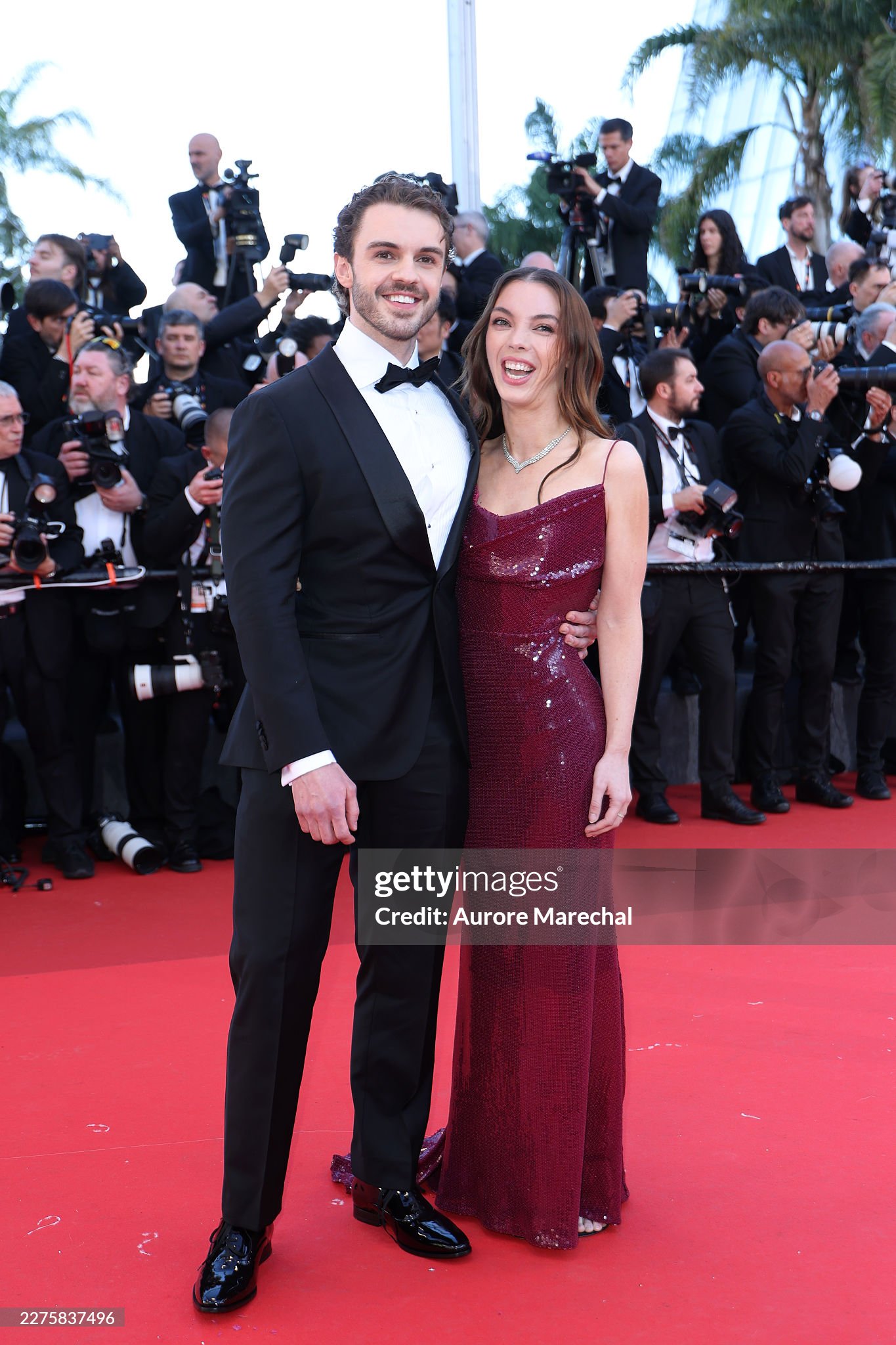 ... cùng 2 con Billy - Katie Jackson. Ảnh: Getty Images