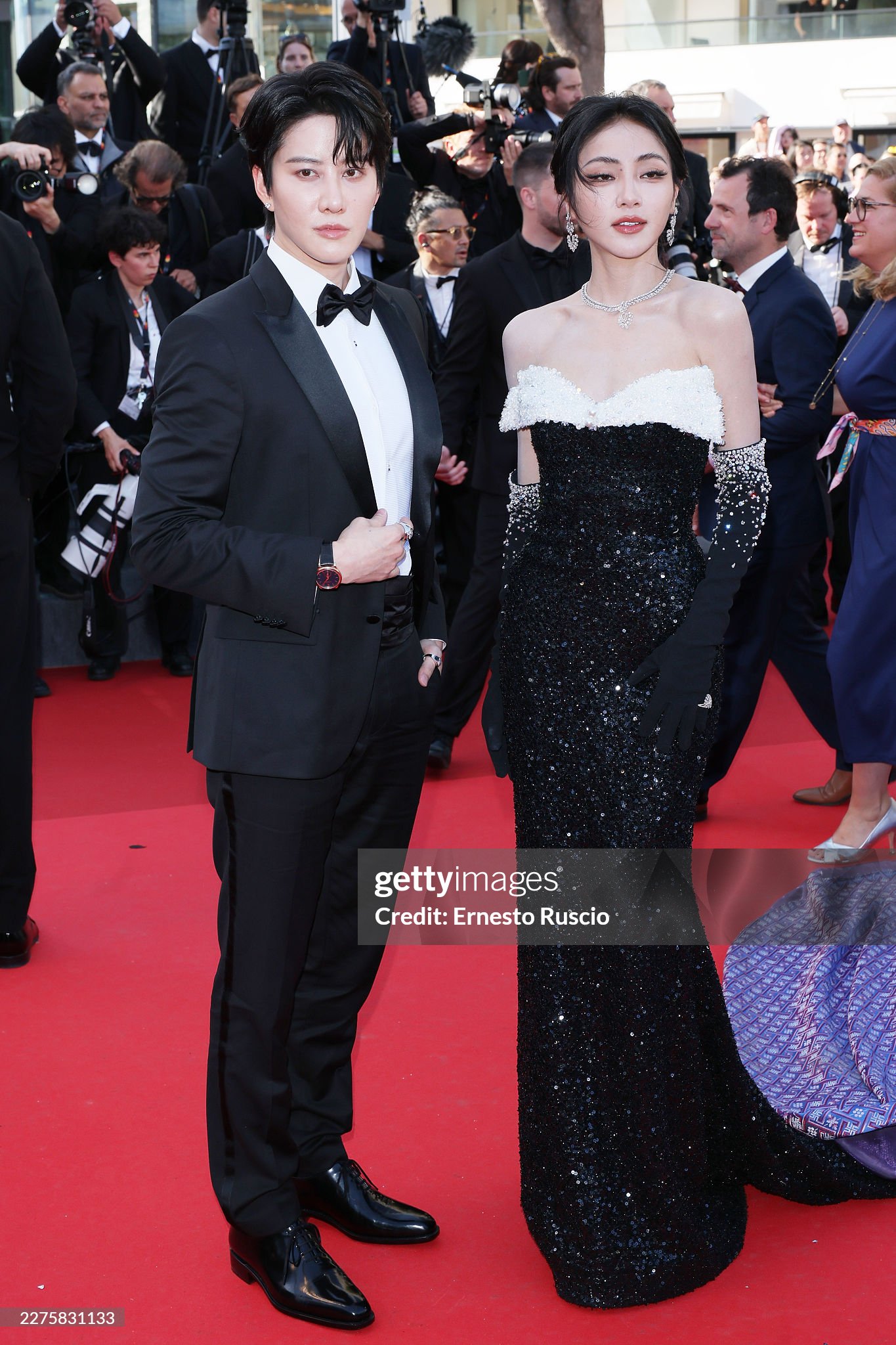 Dàn sao châu Á đông đảo đổ bộ thảm đỏ Cannes ngày 1. Ảnh: Getty Images