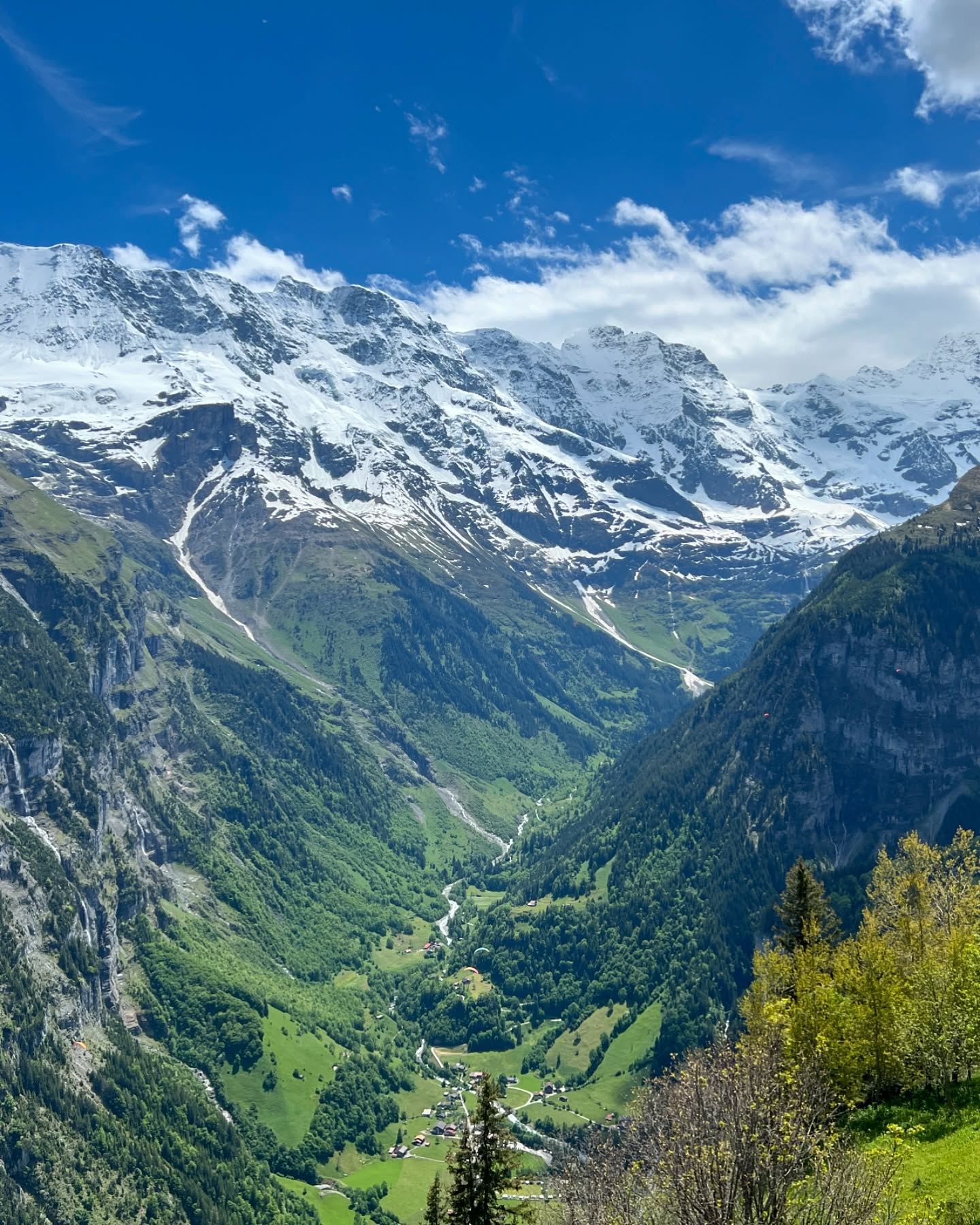 Trekking: Khi người ta trả tiền để chịu khổ, thứ cứu bạn giữa núi rừng đôi khi chỉ là một đôi tất