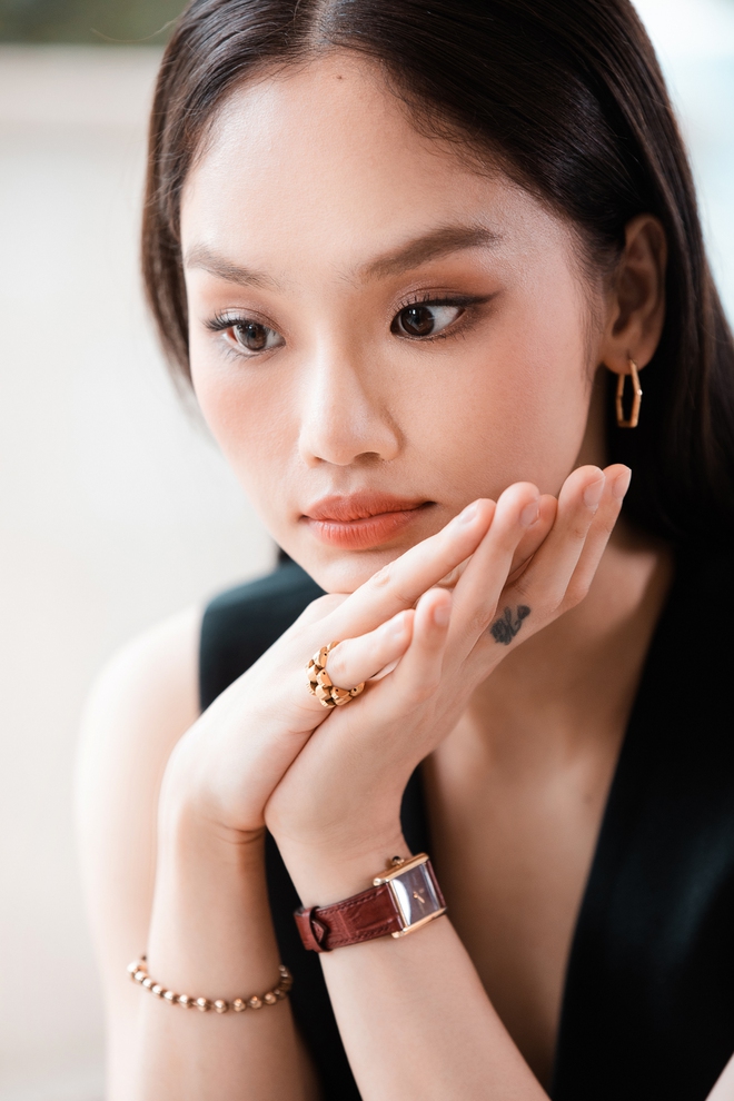   Miu Lê cho rằng bản thân không thể kiểm soát việc người khác nói gì về mình, nên điều duy nhất có thể làm là học cách thích nghi  