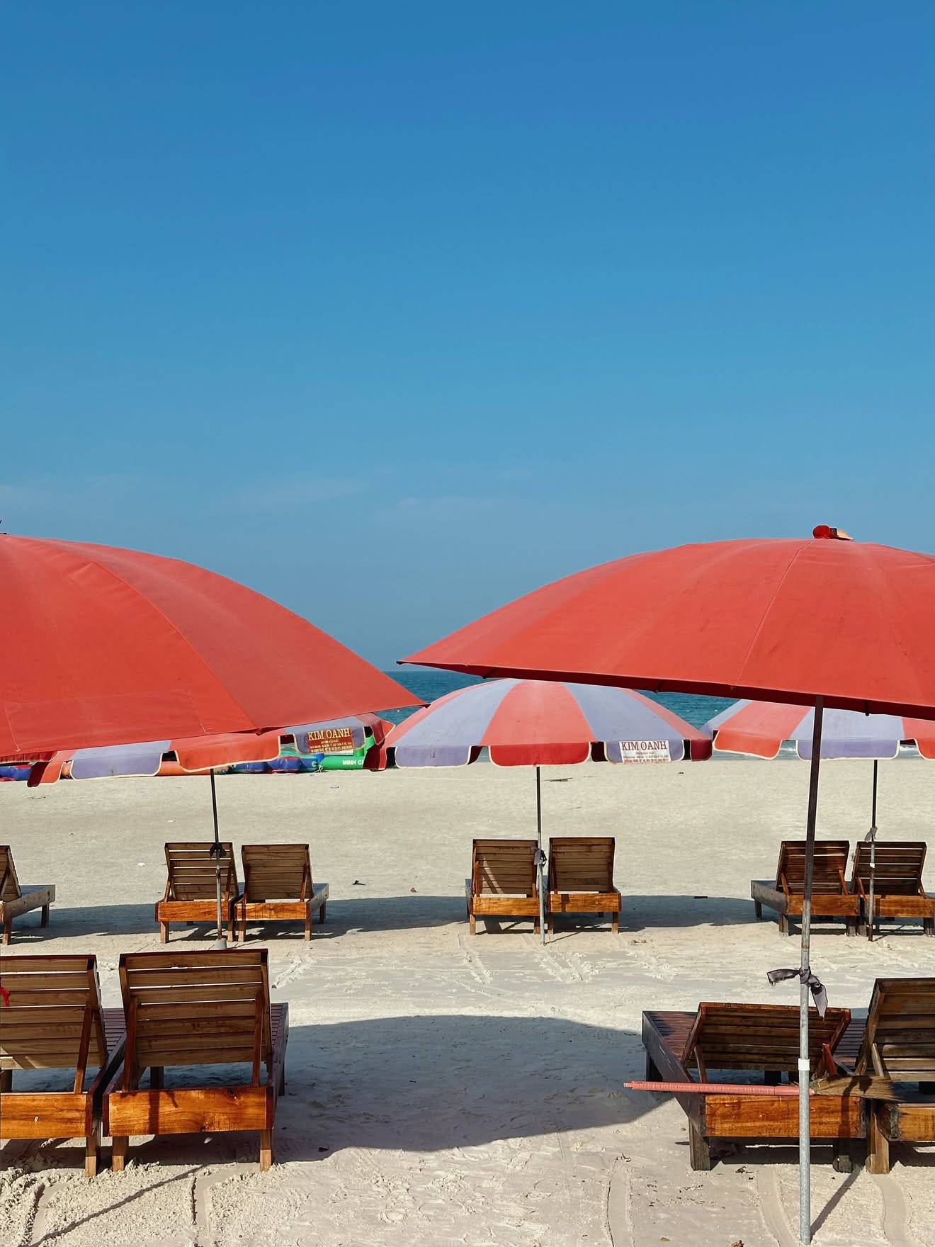 Việt Nam có vịnh biển vừa được Mỹ xếp top 3 Đông Nam Á, hòn đảo đẹp nhất cách Hà Nội vài giờ chạy xe nhưng lại vắng hoe