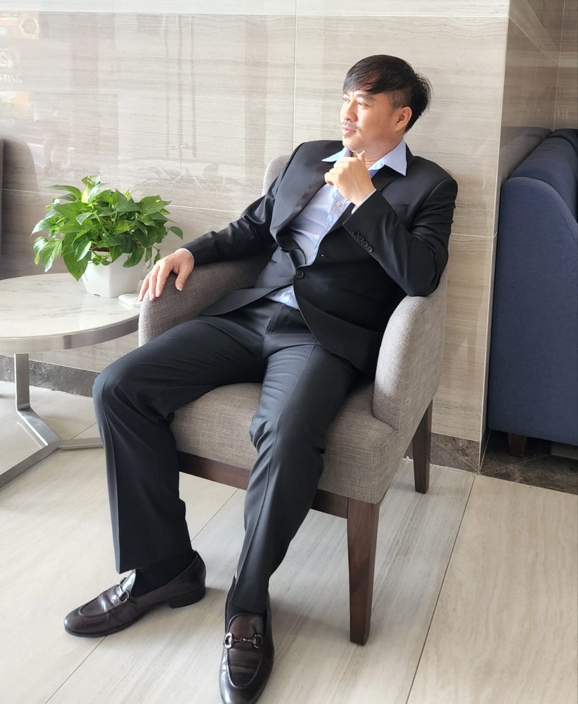 Ca sĩ Quang Lập có kênh hàng triệu người theo dõi, đạt số lượng view khủng 