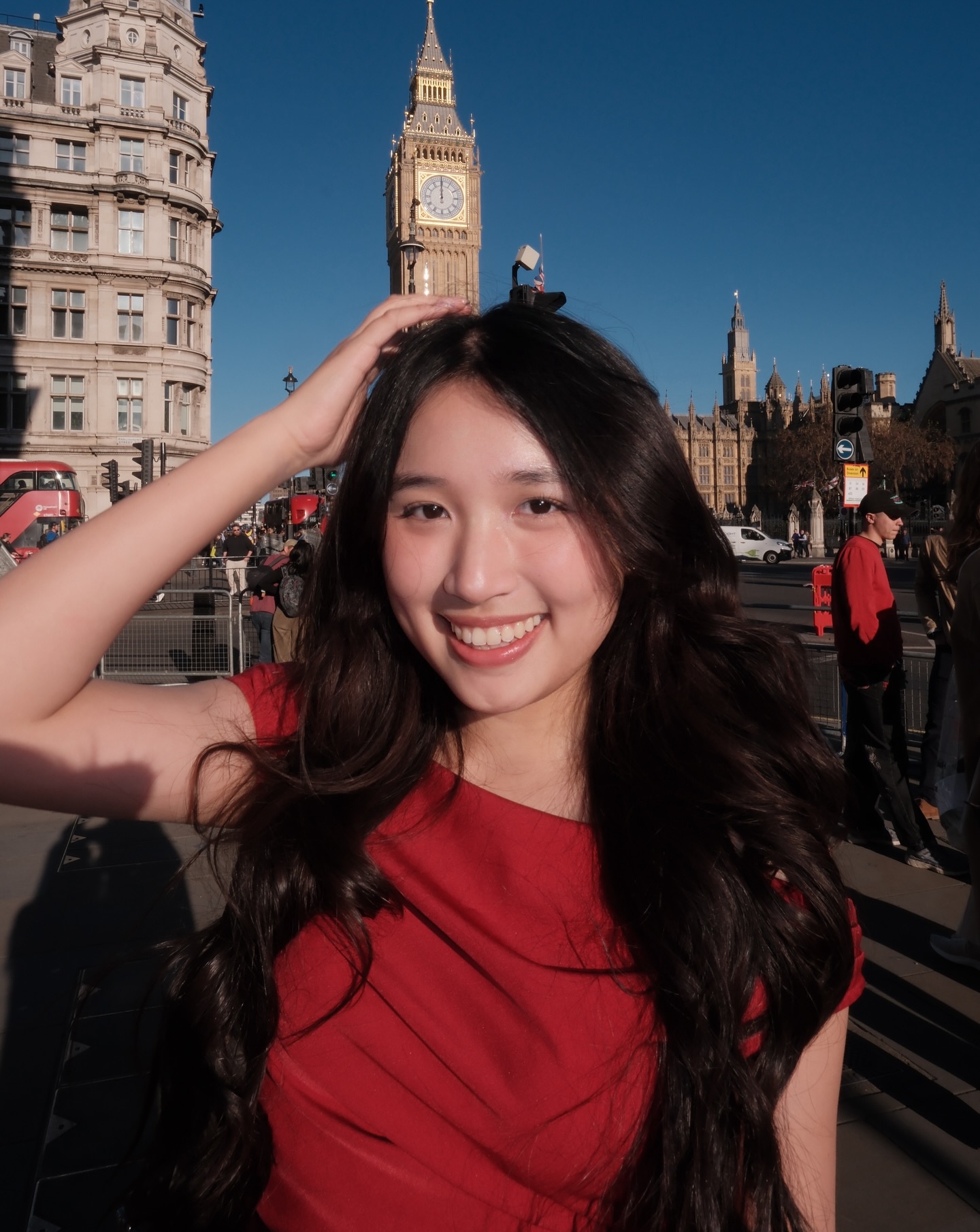 Jenny Huỳnh đang tham gia chương trình trao đổi sinh viên giữa Stanford và Oxford