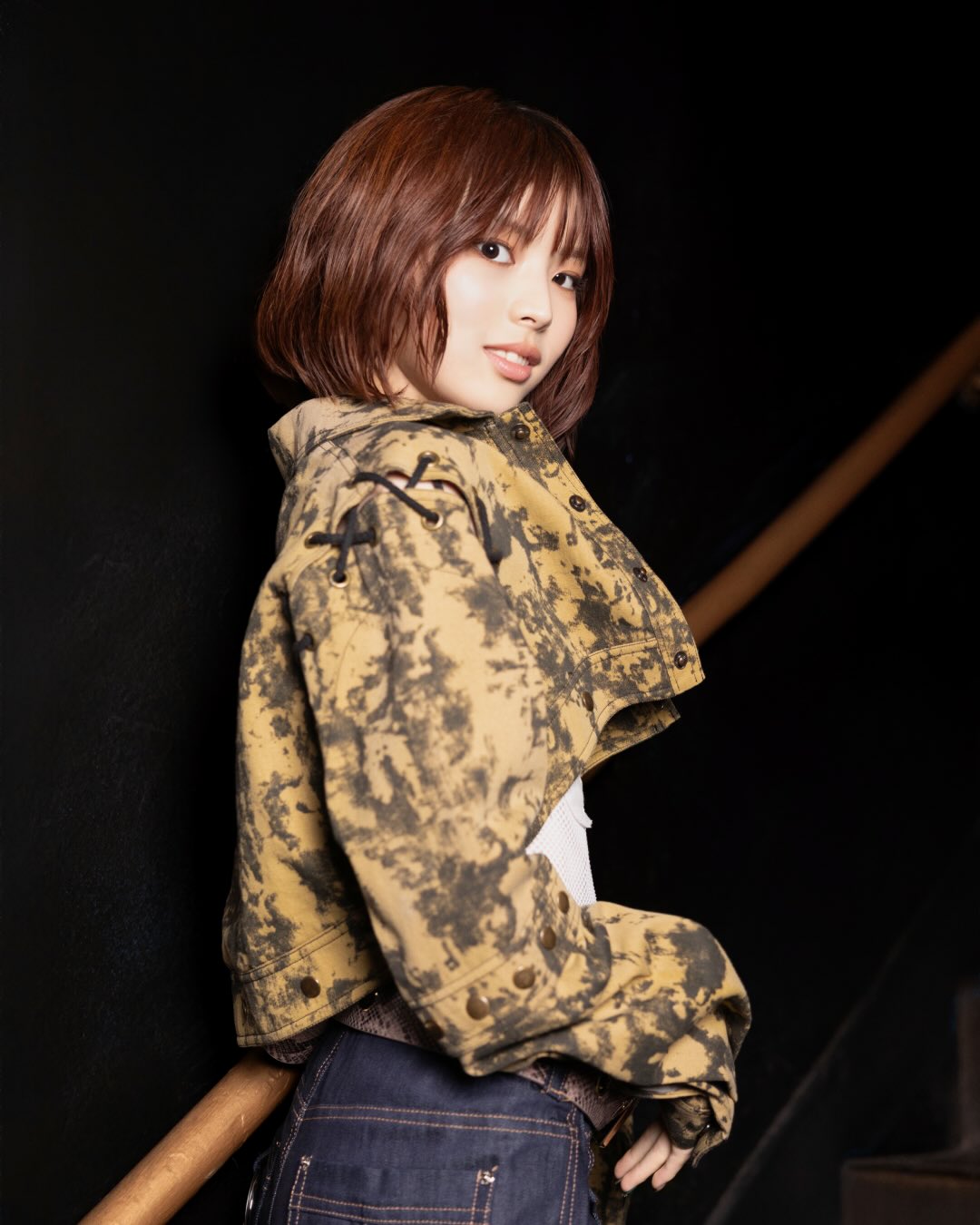 Khán giả lo ngại về tình trạng idol thế hệ mới bỏ học quá sớm. Ảnh: Koreaboo
