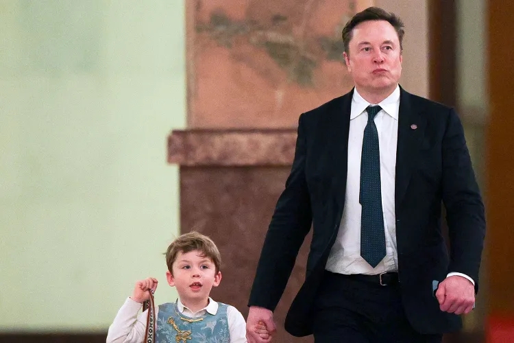 X Æ A-Xii và cha - Elon Musk. Nguồn ảnh: Shutterstock