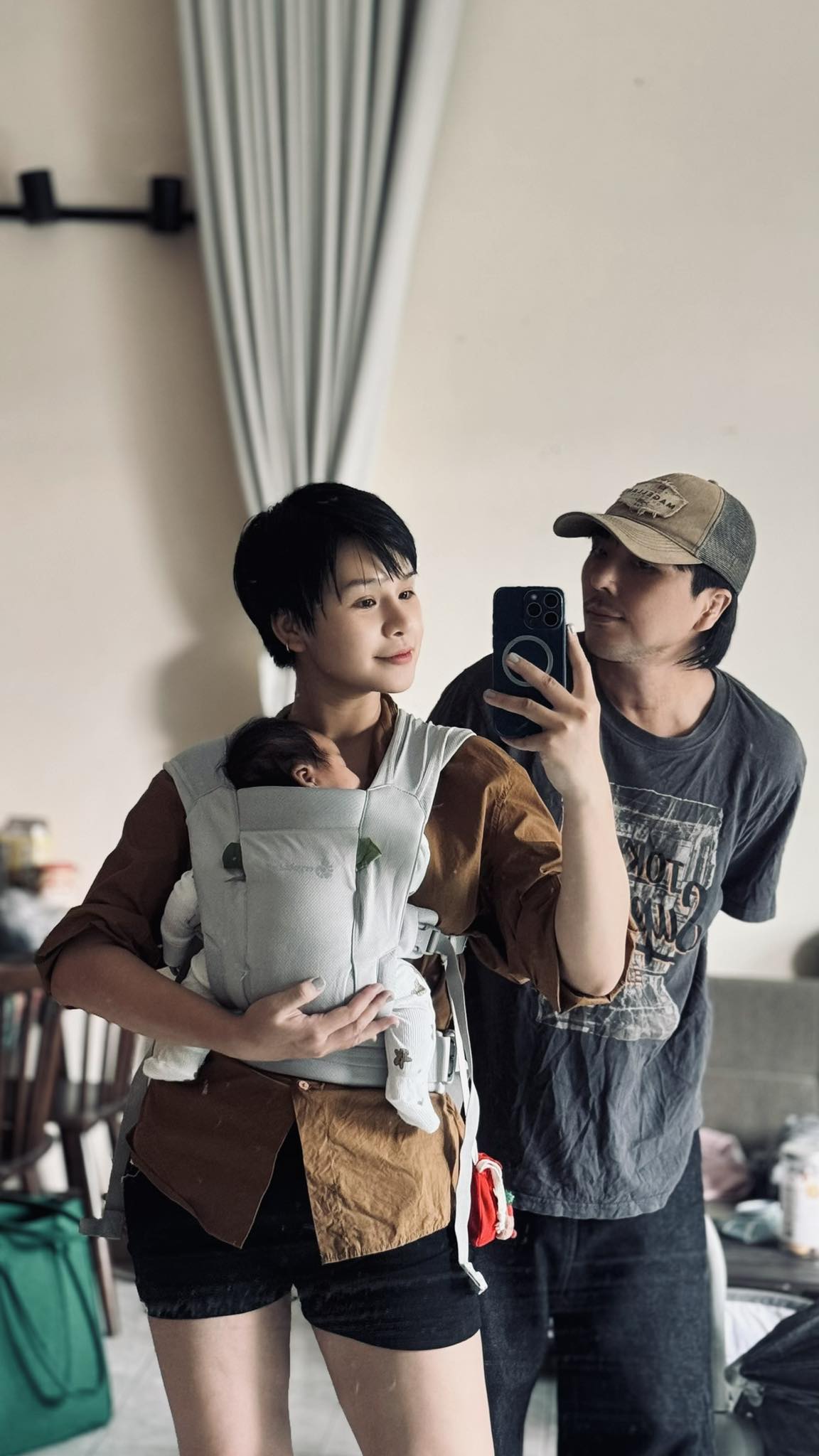 Tổ ấm viên mãn của Lê Thu Trang và Quang Sơn