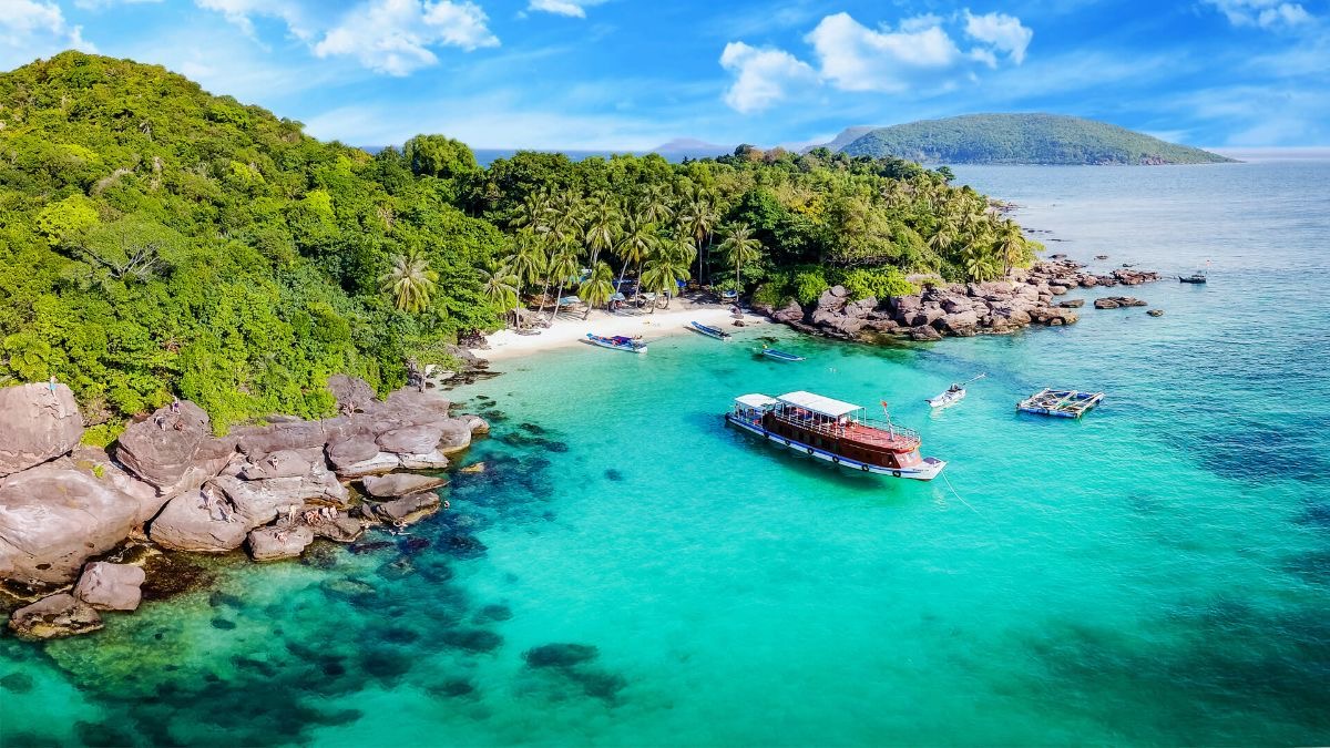 Hòn đảo được Tổng bí thư Tô Lâm chỉ đạo tạo đột phá: Sở hữu 220 ngày nắng, đẹp vượt mặt cả Maldives và Bali