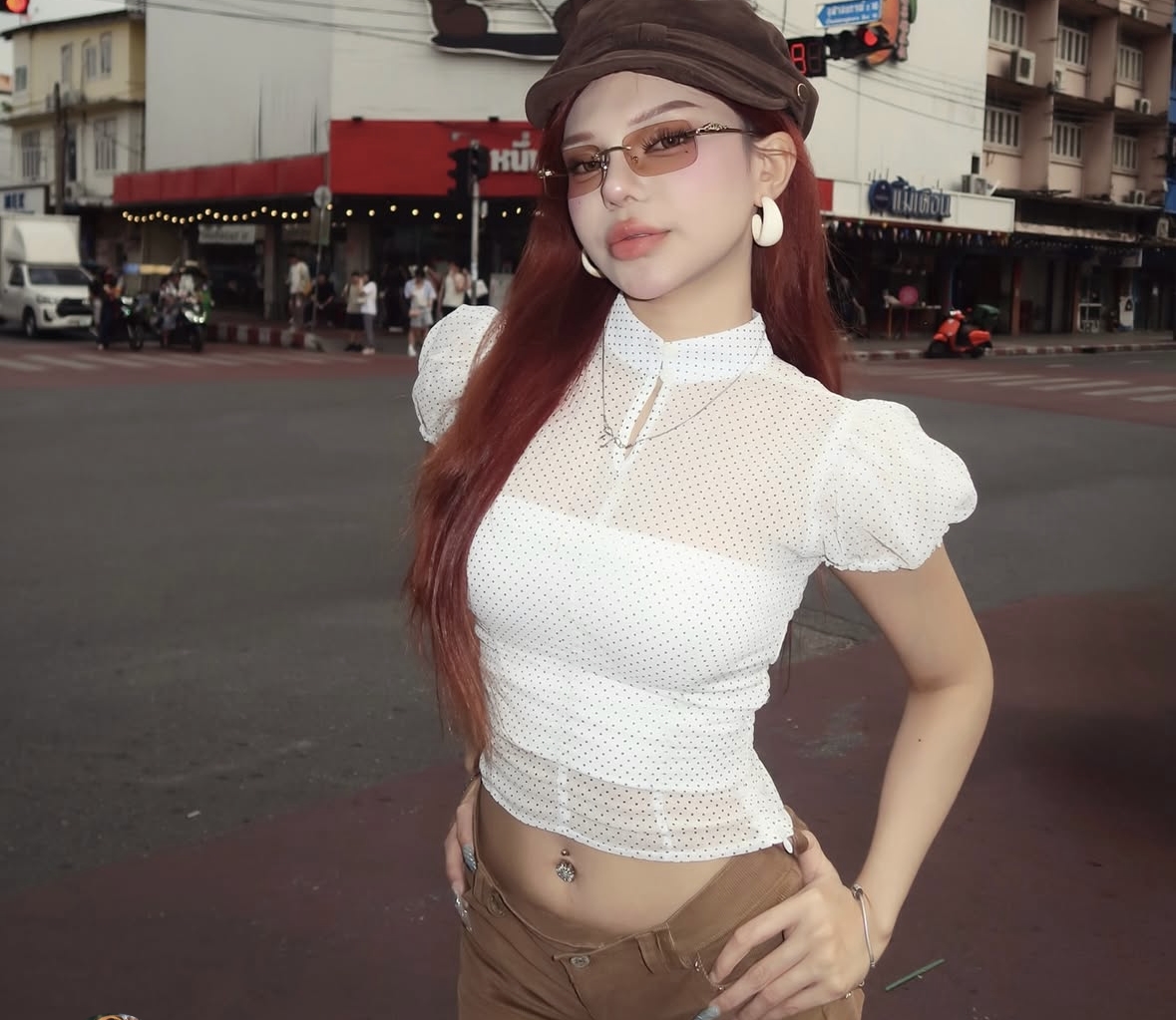 Vẻ ngoài hiện tại.