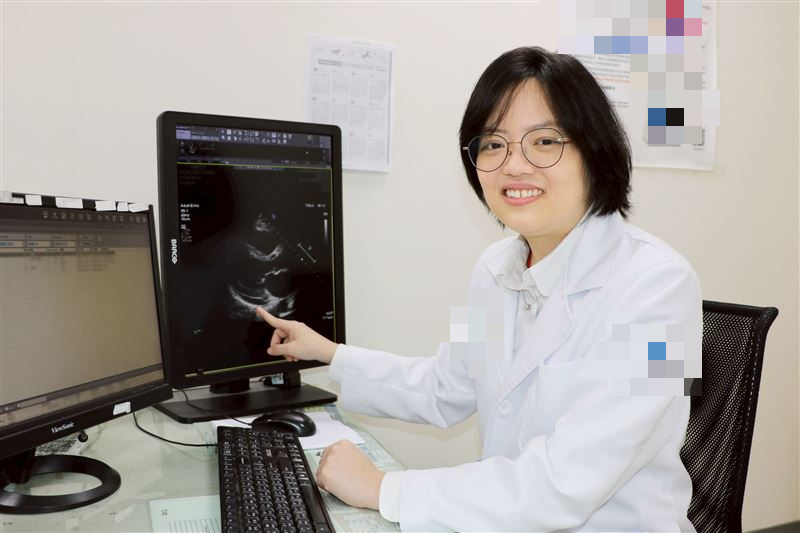 Bác sĩ Lin Shu Hsin cảnh báo nguy cơ suy tim tăng caop hơn khi phụ nữ bước vào mãn kinh