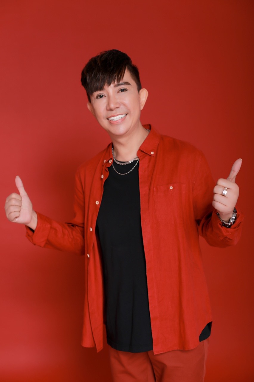 Ca sĩ Long Nhật (Ảnh: FBNV)
