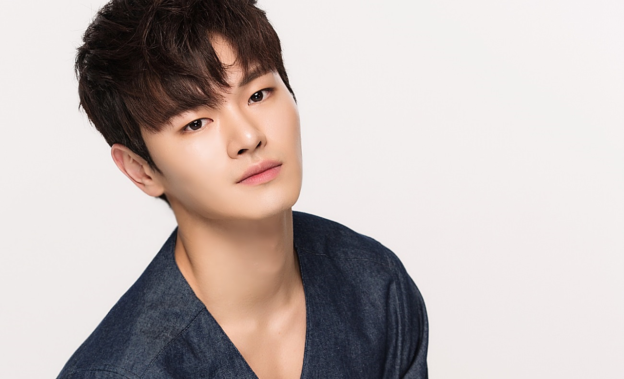 Jang Dong Joo sinh năm 1994, từng tham gia nhiều tác phẩm nổi tiếng. Ảnh: X