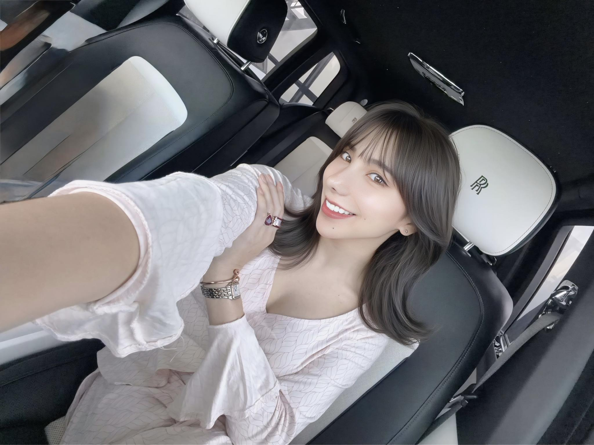 Cư dân mạng Việt Nam dành nhiều lời động viên cho Miranda Aengmany