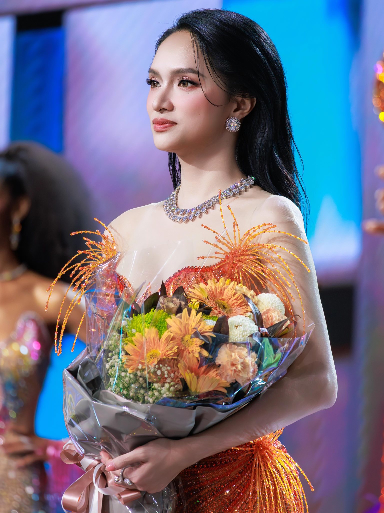 Hương Giang đã có chiếc vương miện lấp lánh cho riêng mình ở hành trình này 
