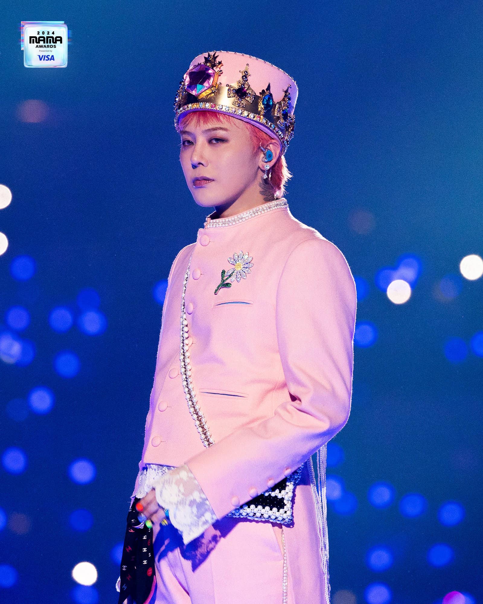 G-Dragon làm nên những cái đầu tiên thay đổi cả ngành công nghiệp giải trí Hàn Quốc, góp phần thúc đẩy kinh tế quốc gia 
