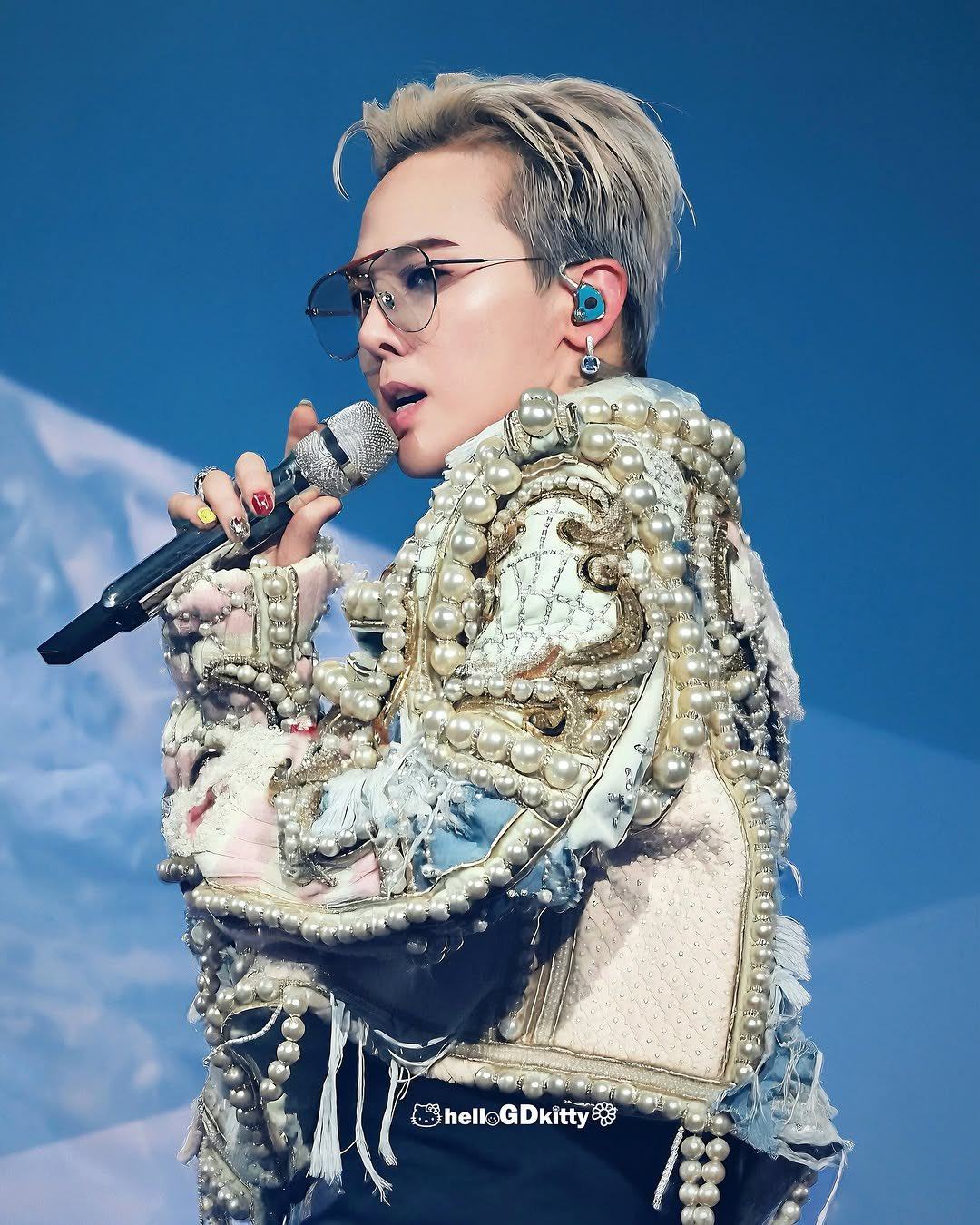 Năm 2025 là năm chứng kiến G-Dragon chuyển hóa sức ảnh hưởng thành những con số kinh tế cụ thể rõ ràng nhất