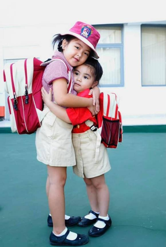 Loạt ảnh hồi bé của hội tiểu thư Việt đang