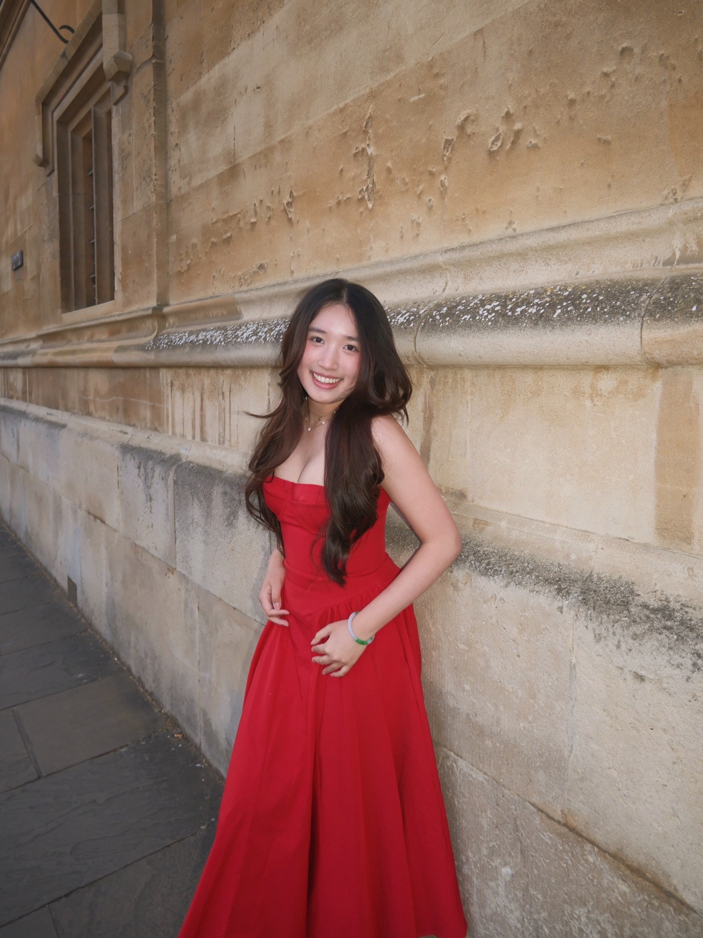 Jenny Huỳnh hiện đang dành sự ưu tiên cho việc học đại học, là sinh viên Stanford được trao đổi sang Oxford trong thời gian gian ngắn. Cả 2 đều là những trường đại học danh tiếng bậc nhất hàng đầu thế giới.