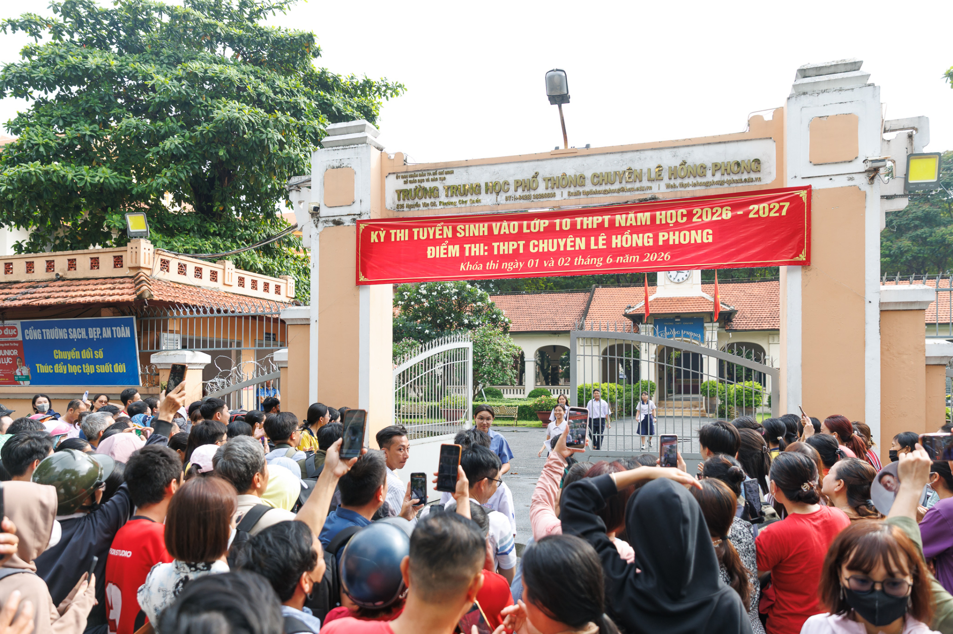 Hơn 151.000 sĩ tử TP.HCM chinh phục môn thi cuối cùng của kỳ thi lớp 10 năm 2026