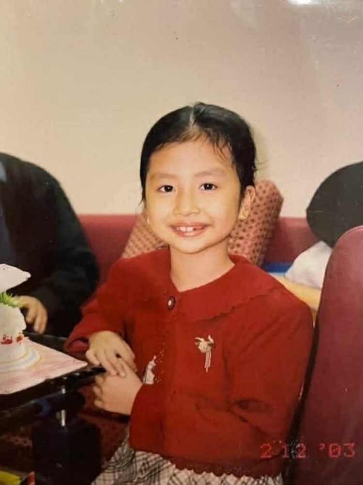 Loạt ảnh hồi bé của hội tiểu thư Việt đang