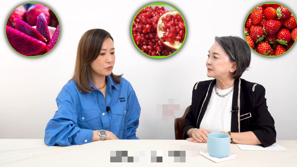Xa Thi Mạn chia sẻ về bí quyết dưỡng da, chống lão hóa của mình trên một chương trình trực tuyến