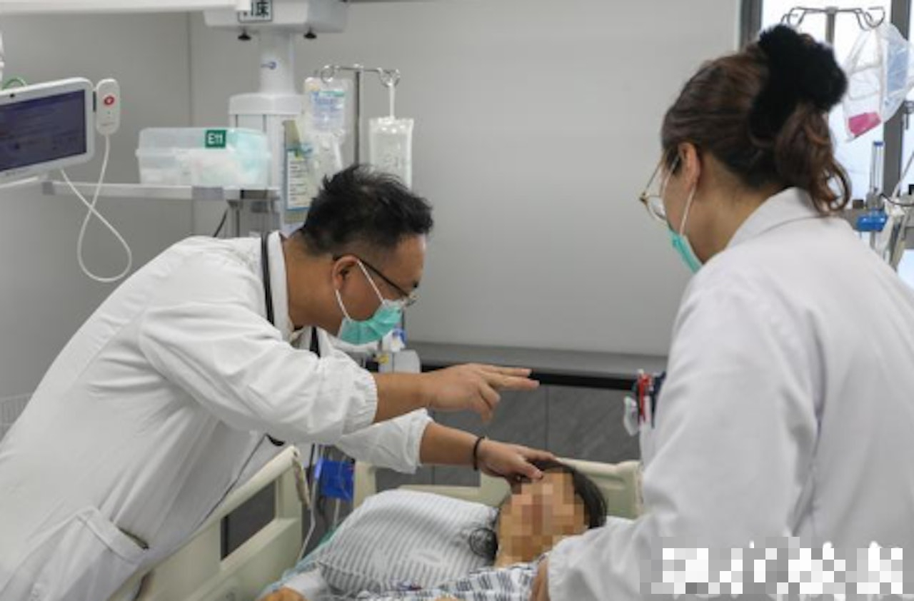 Người phụ nữ suy gan cấp sau khi nuốt mật cá chữa đau đầu