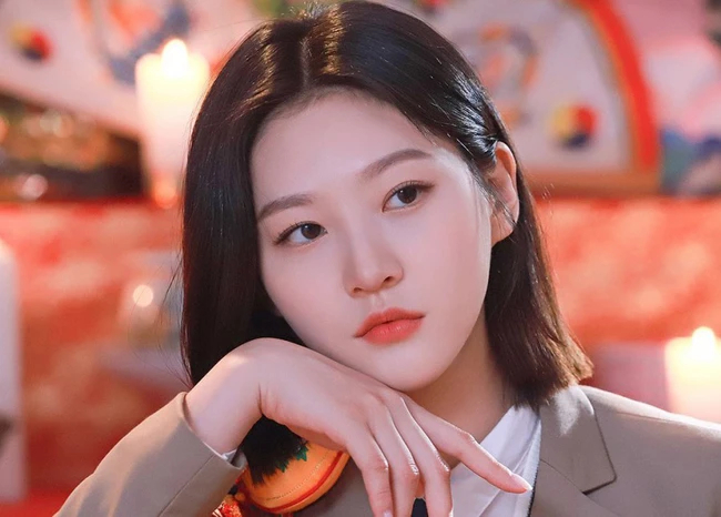 Kim Se Ui bị tố tìm cách lợi dụng mẹ Kim Sae Ron hòng được thả ra khỏi trại giam. Ảnh: Naver