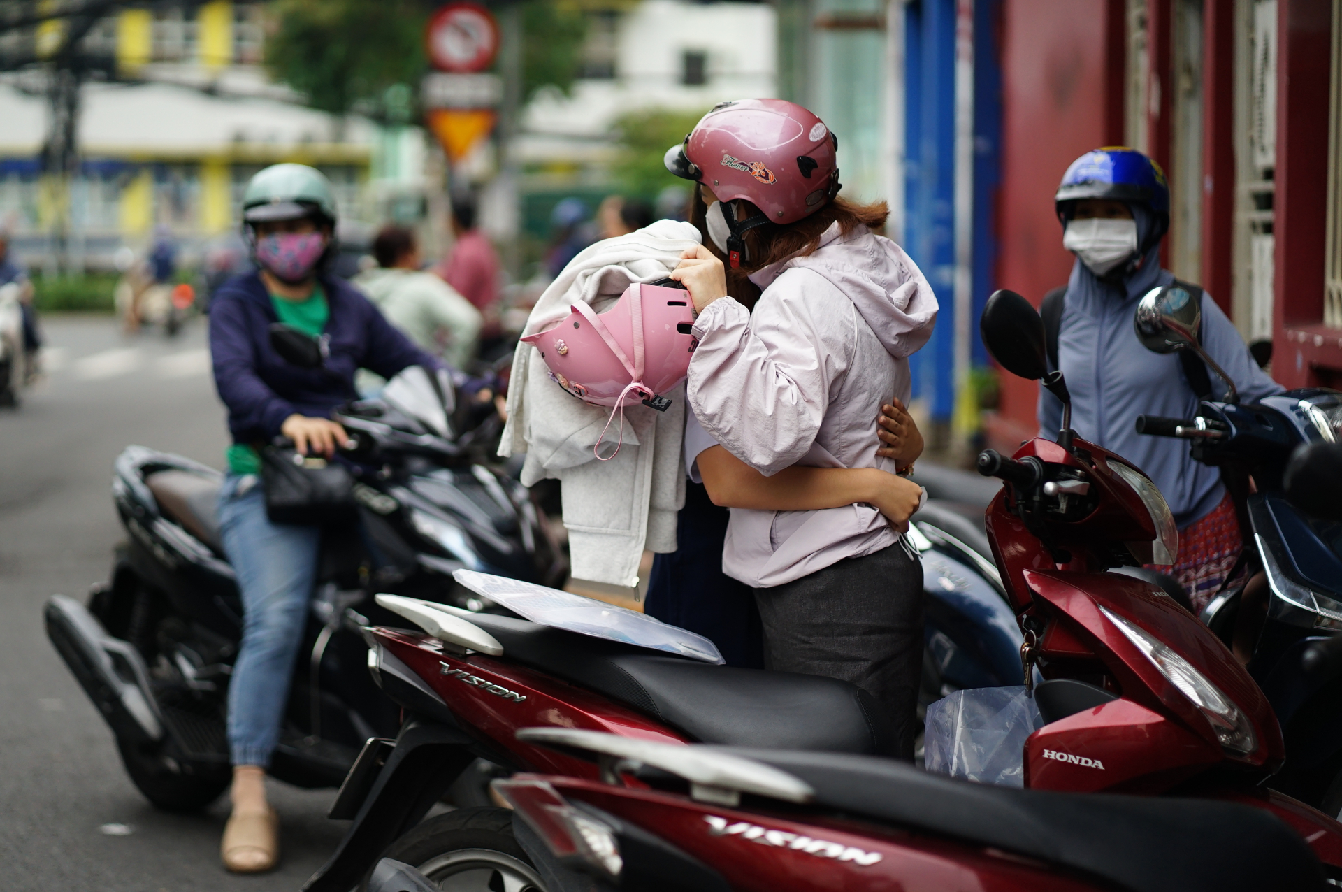 Thi vào lớp 10 TP.HCM buổi cuối: Đề Toán