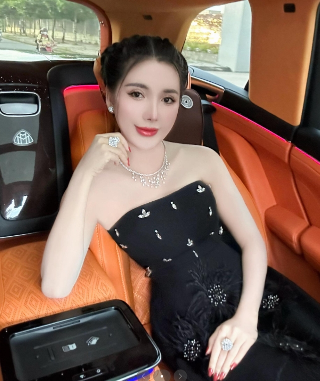 Ngân Collagen