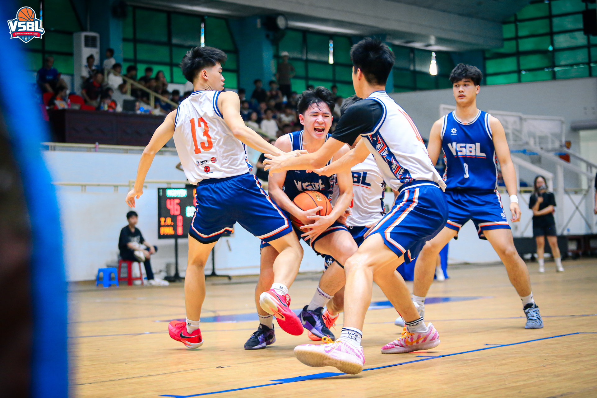 Lộ diện những nhà vua mới của giải bóng rổ học đường VSBL mùa 5 sau loạt trận chung kết rực lửa