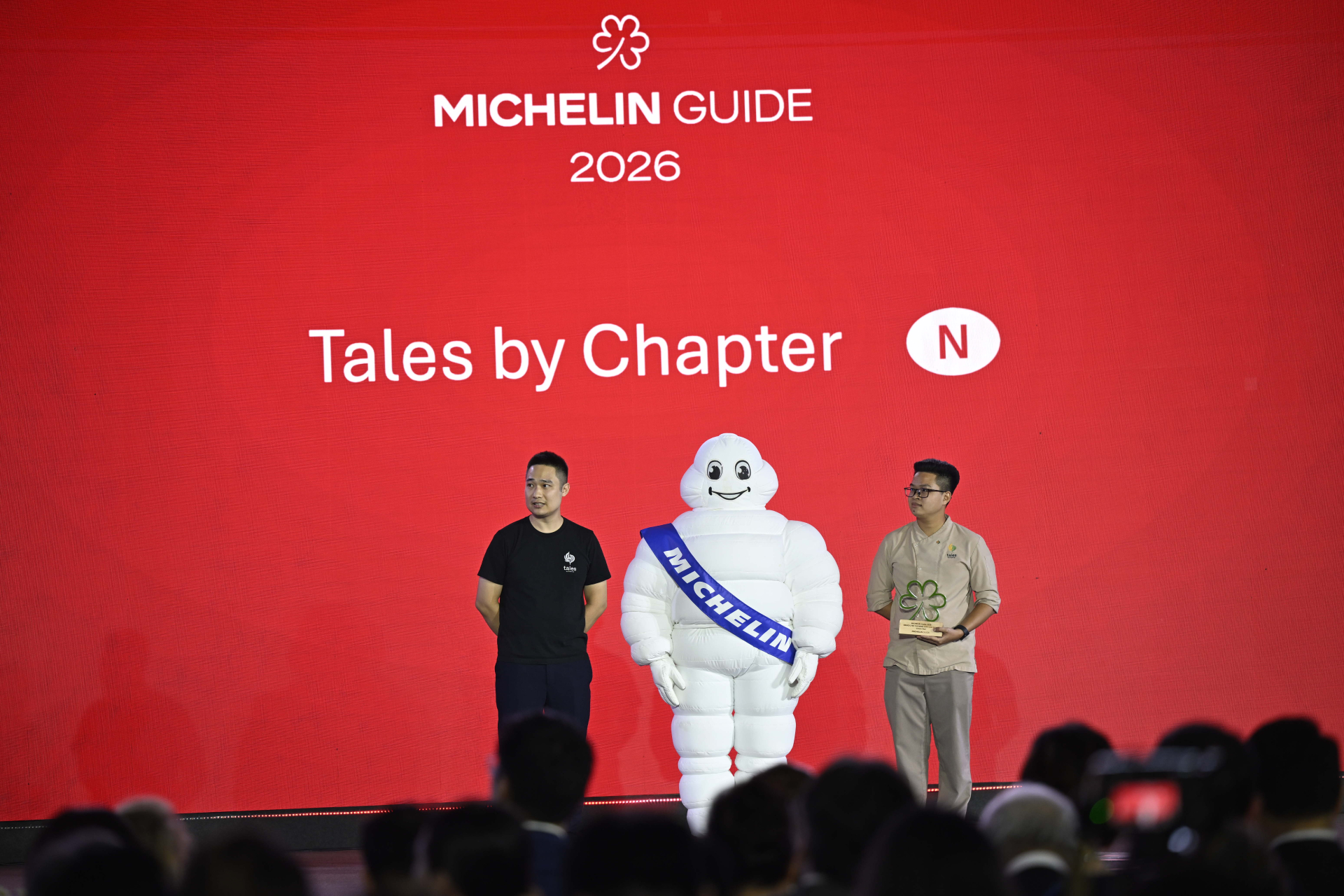 Michelin 2026 bùng nổ tranh cãi: Không hề có bánh mì trong danh sách Bib Gourmand, Bánh cuốn Bà Hoành lọt top gây khó hiểu