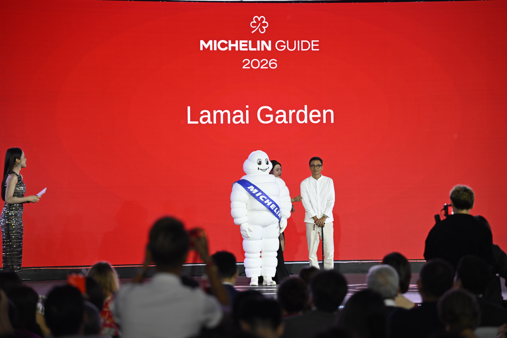 Michelin 2026 bùng nổ tranh cãi: Không hề có bánh mì trong danh sách Bib Gourmand, Bánh cuốn Bà Hoành lọt top gây khó hiểu