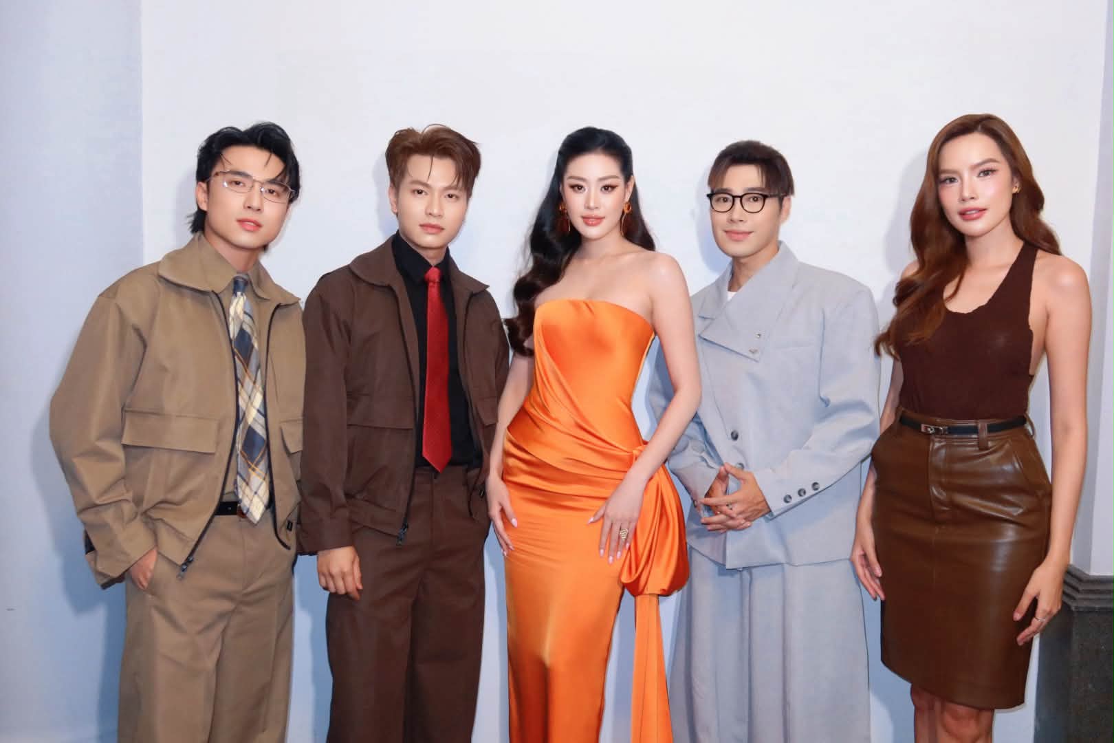 Cô hội ngộ Lê Hoàng Phương cùng các nghệ sĩ, Kol...