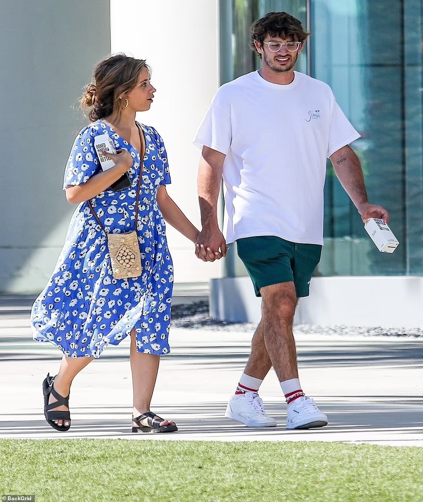 Camila Cabello và CEO công nghệ Austin Kevitch chia tay sau 8 tháng bên nhau. Ảnh: Backgrid.