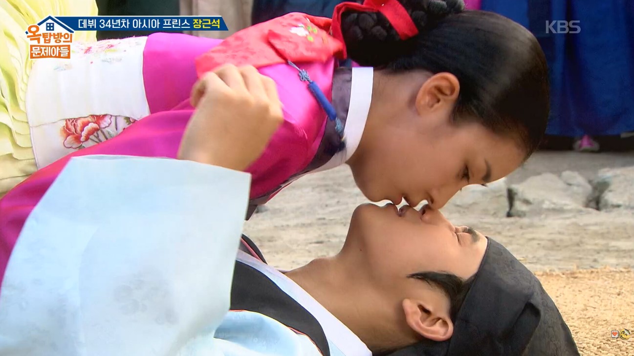 Ha Ji Won cũng là bạn diễn nữ đầu tiên có nụ hôn màn ảnh với Jang Geun Suk. Ảnh: Nate