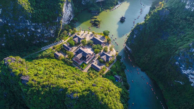 Toàn cảnh Hành cung Vũ Lâm