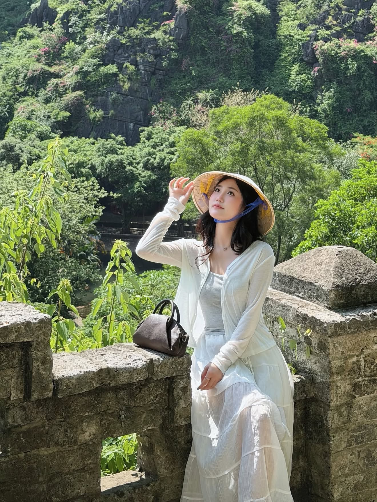 Du lịch Ninh Bình: Không cần một câu chuyện rùng rợn thất thiệt để thu hút đám đông hiếu kỳ!