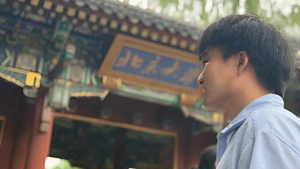 Câu chuyện của Trương Hoán Đằng đang viral trên MXH Trung Quốc