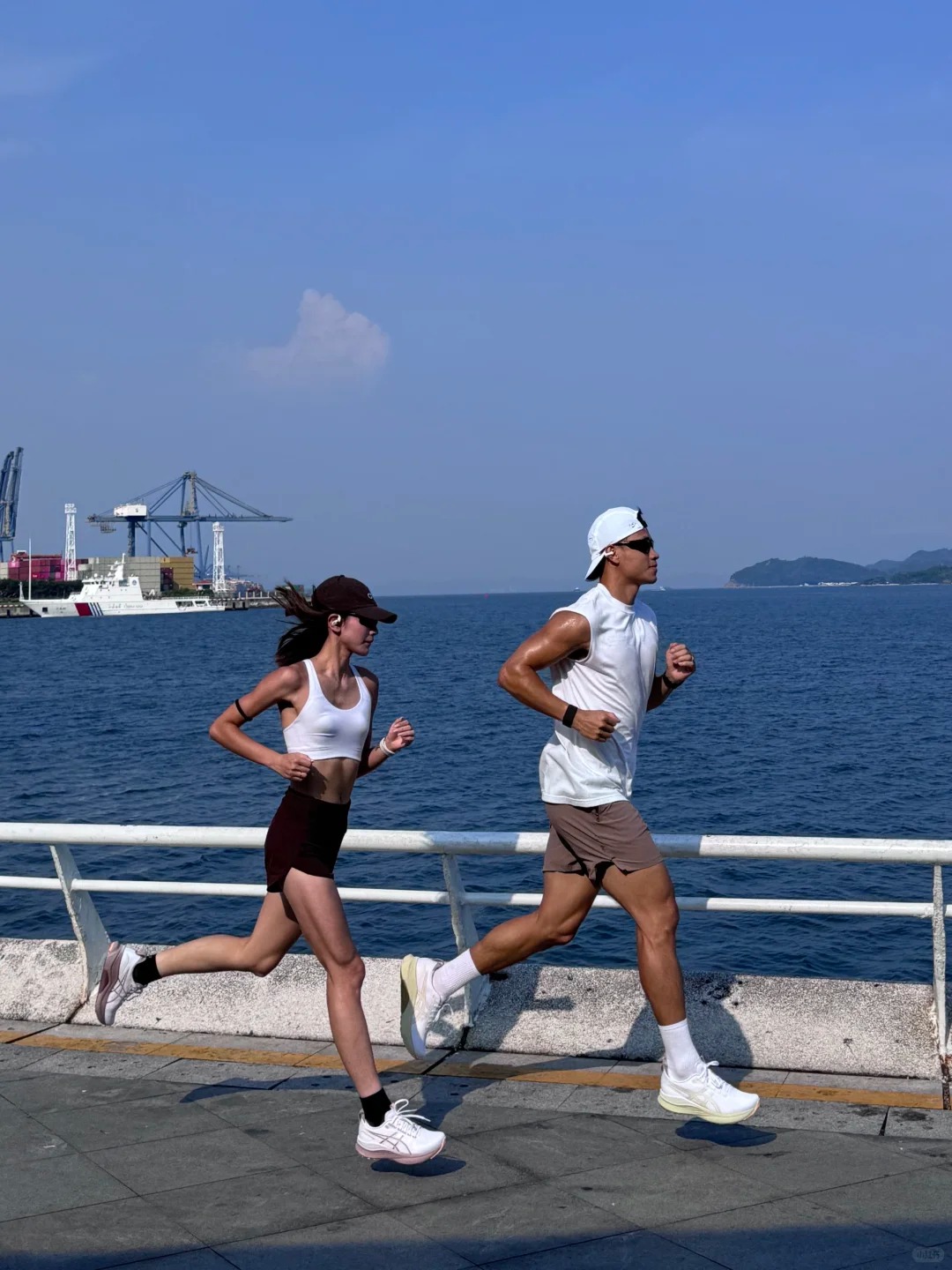 Có khi bây giờ hẹn hò sau 30 là cùng nhau chạy bộ. Ảnh minh họa.