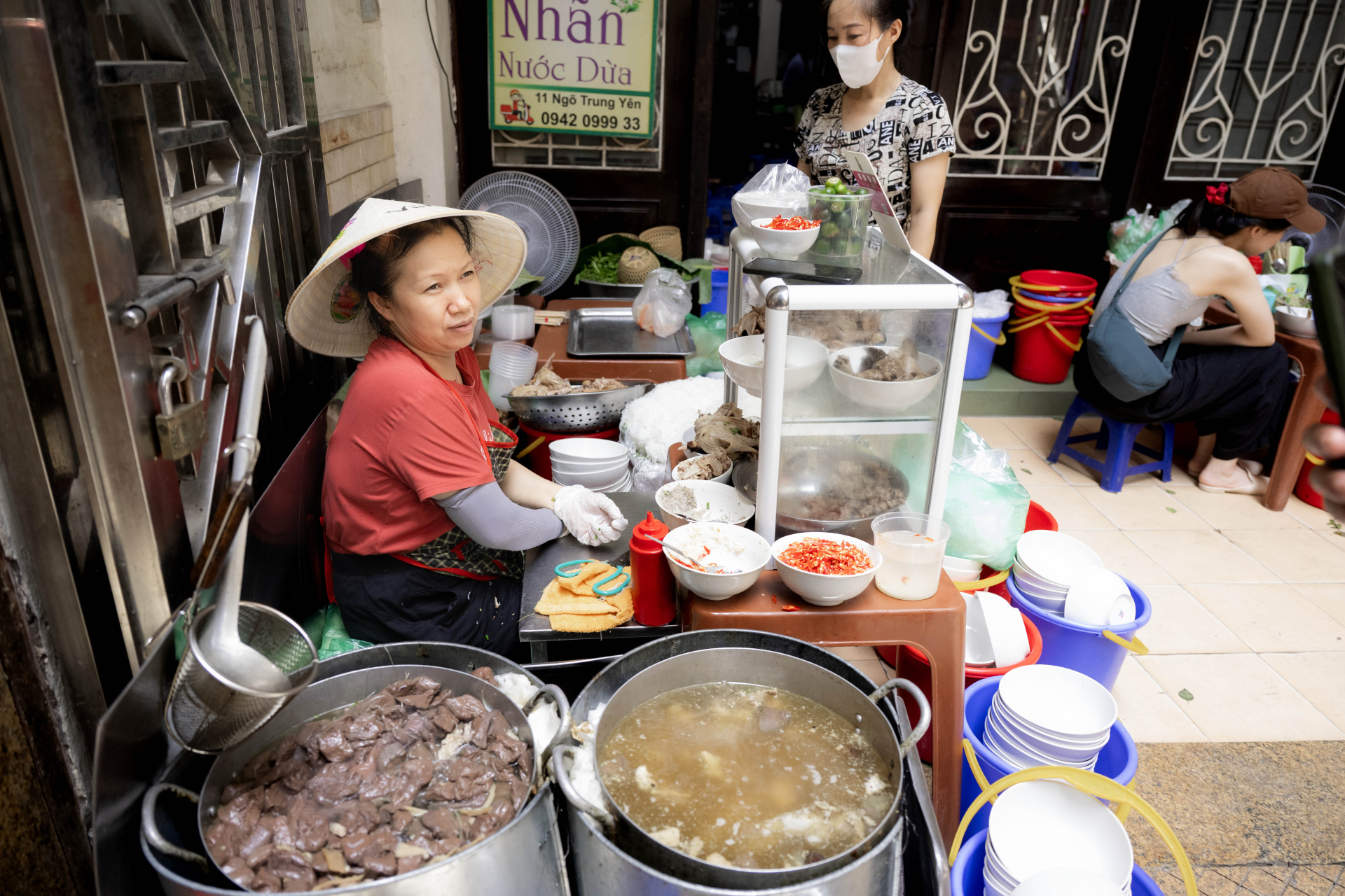 Bà chủ bún ngan Nhàn lần đầu lên tiếng: