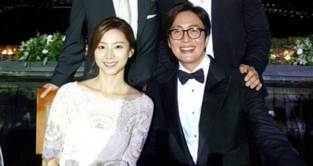Cuộc hôn nhân của Bae Yong Joon - Park Soo Jin cũng khiến báo chí châu Á tốn nhiều giấy mực. Ảnh: X