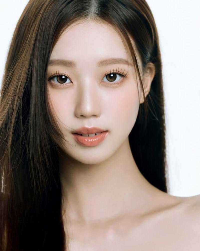 Ngoài ra, Jung Gyu Ri còn xuất hiện trong nhiều MV ca nhạc. Ảnh: Naver
