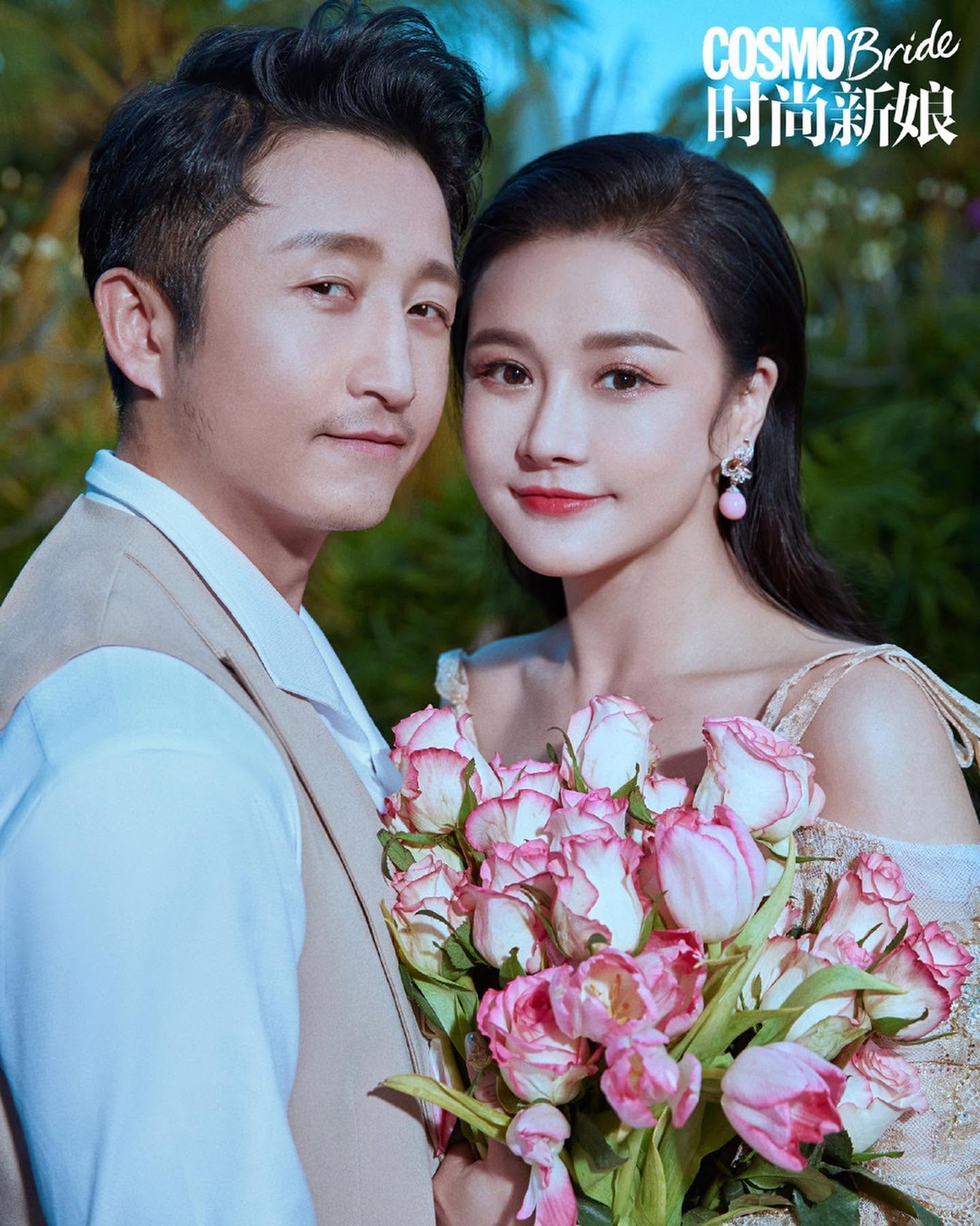 Nhiễm Oánh Dĩnh phải livestream bán hàng từ sáng đến khuya 3-4 buổi/tuần để kiếm tiền, còn tiền lương của Trâu Thị Minh vừa vào tài khoản ngân hàng đã bị cấn nợ. Ảnh: Sina.