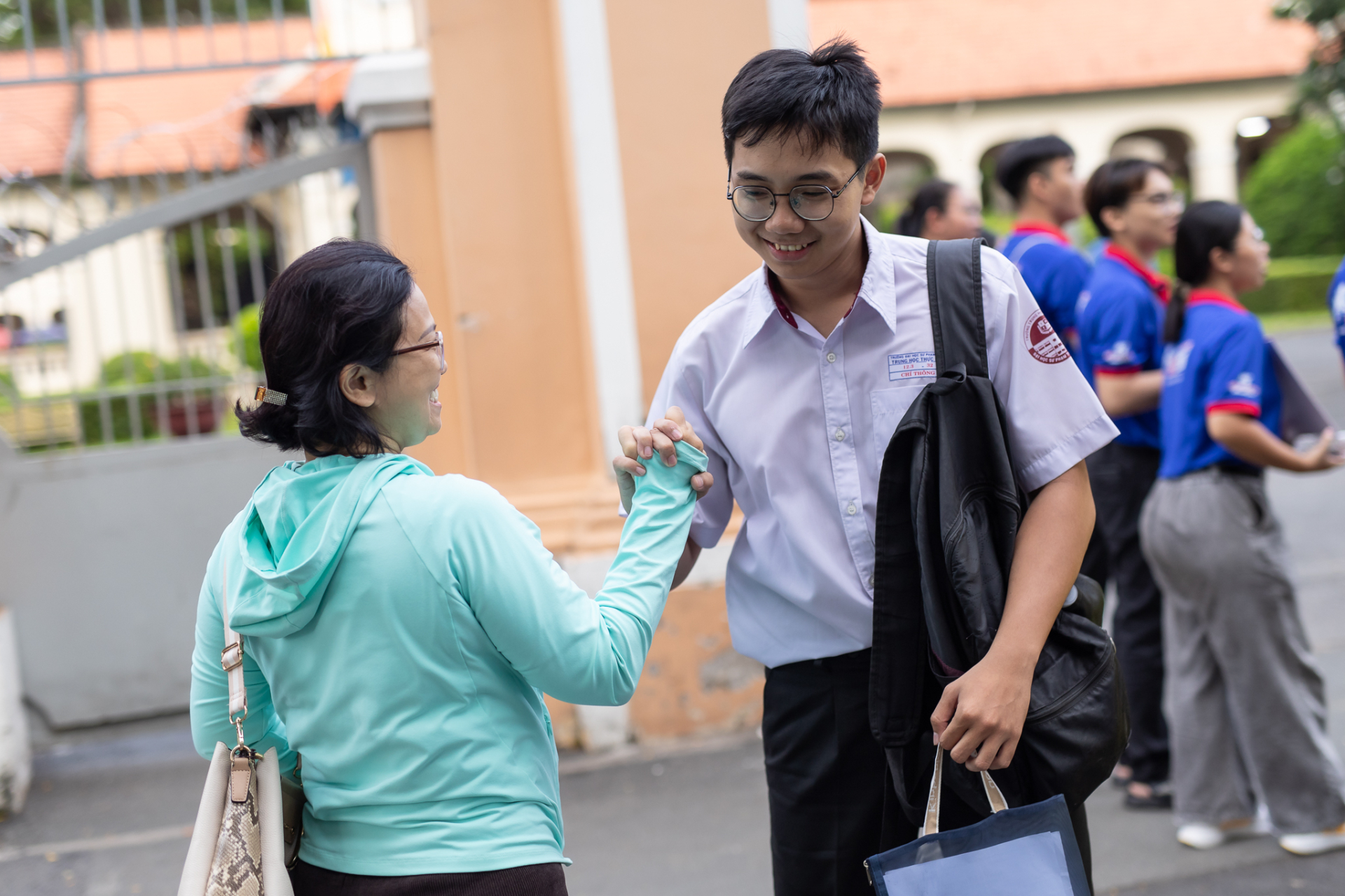 Hết giờ làm bài môn Văn thi tốt nghiệp THPT: Thí sinh ấn tượng với đề kiểu mới