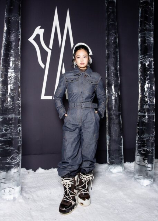 Jennie (BLACKPINK) thành thảm họa